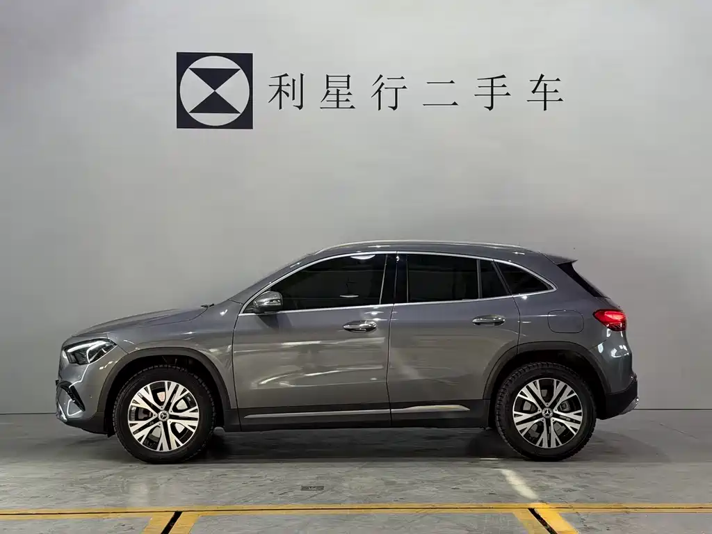 Mercedes-Benz GLA — миниатюра 6