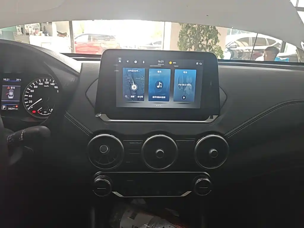 Nissan Sylphy — миниатюра 13