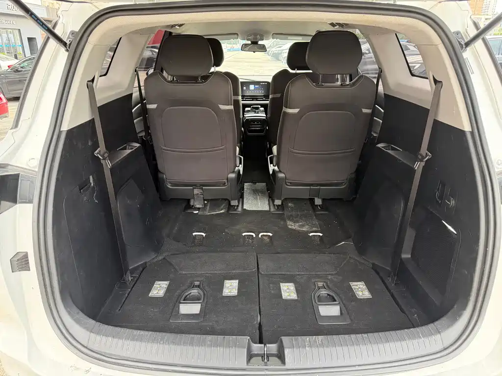 Wuling Victory — миниатюра 16