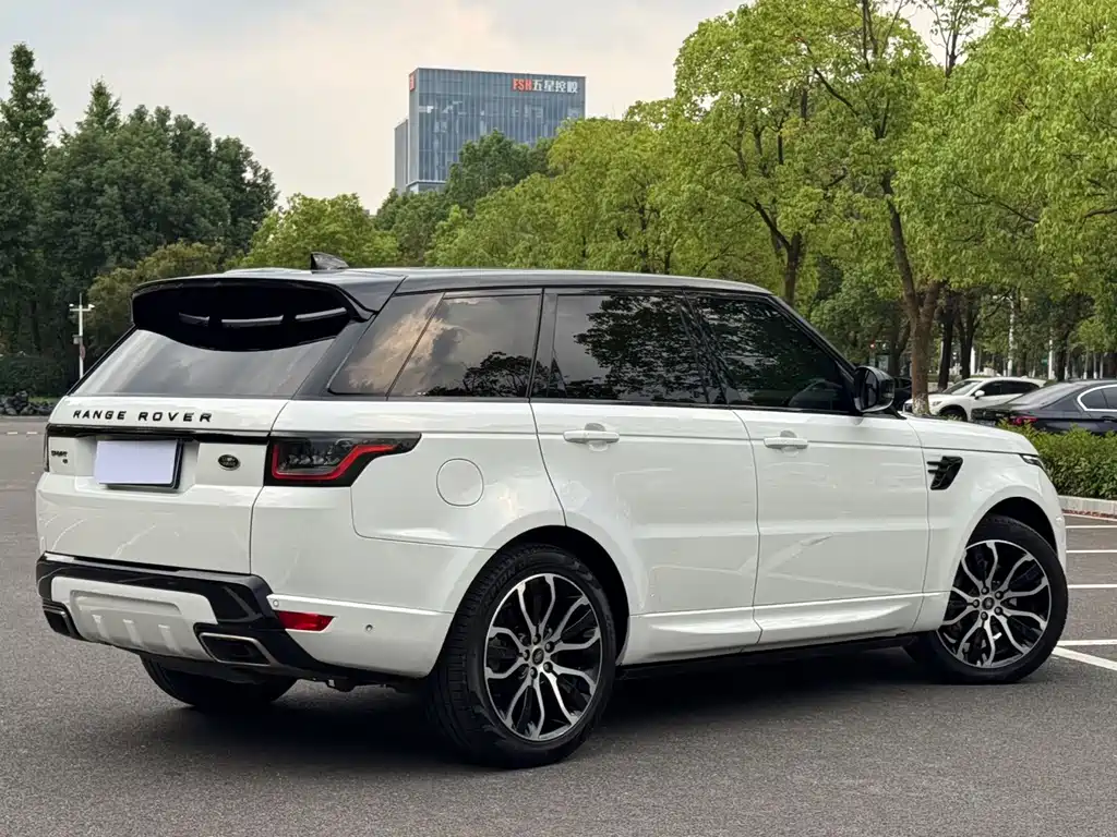 Land Rover Sport — миниатюра 5