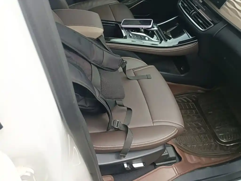 BYD MAX New Energy — миниатюра 25