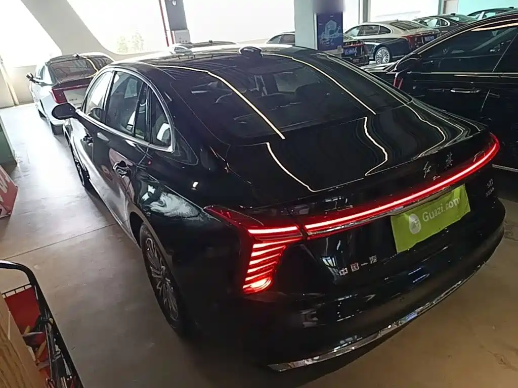 Hongqi Hongqi H5 — миниатюра 5