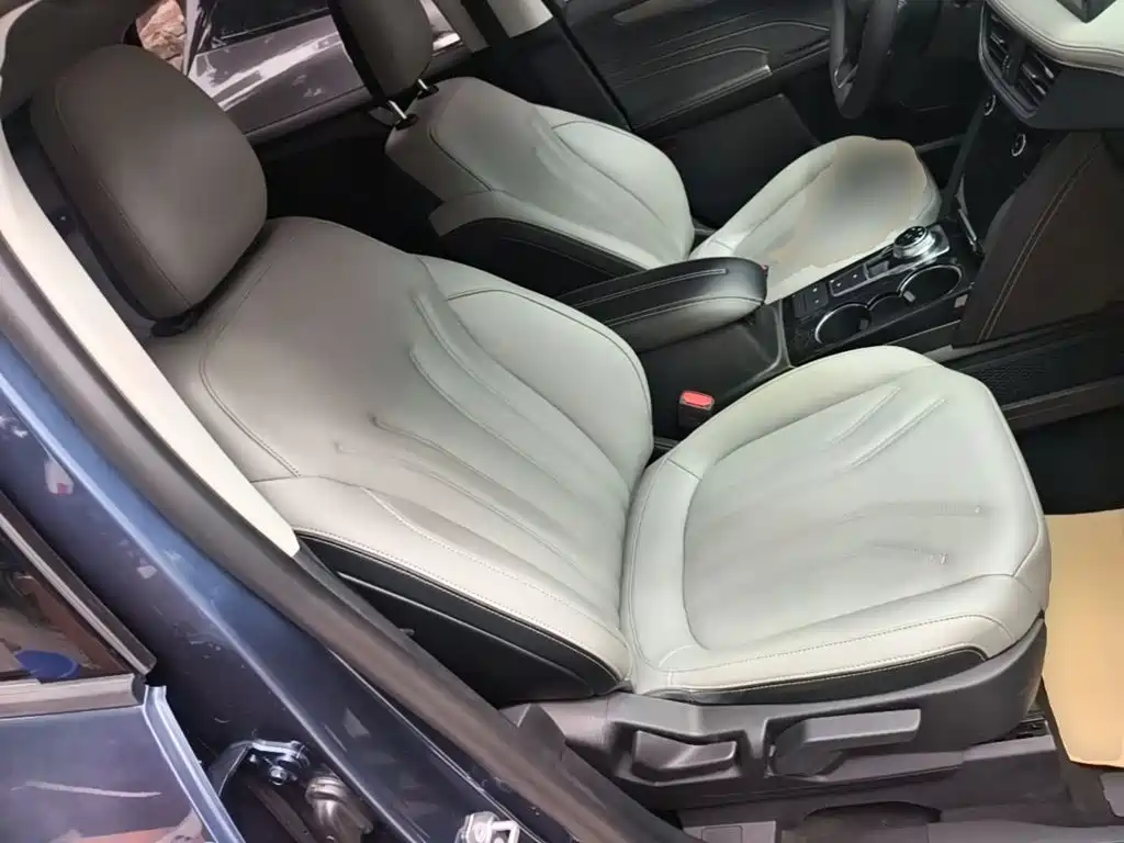 Ford Escape — миниатюра 25