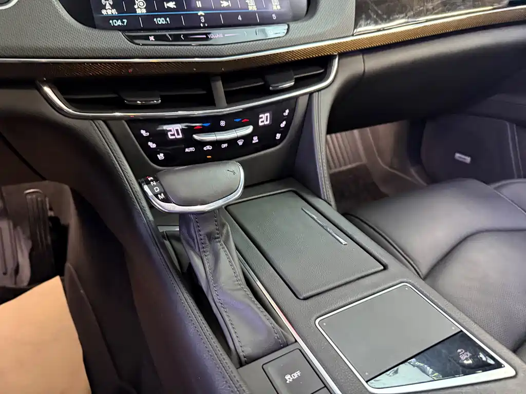 Cadillac CT6 — миниатюра 9