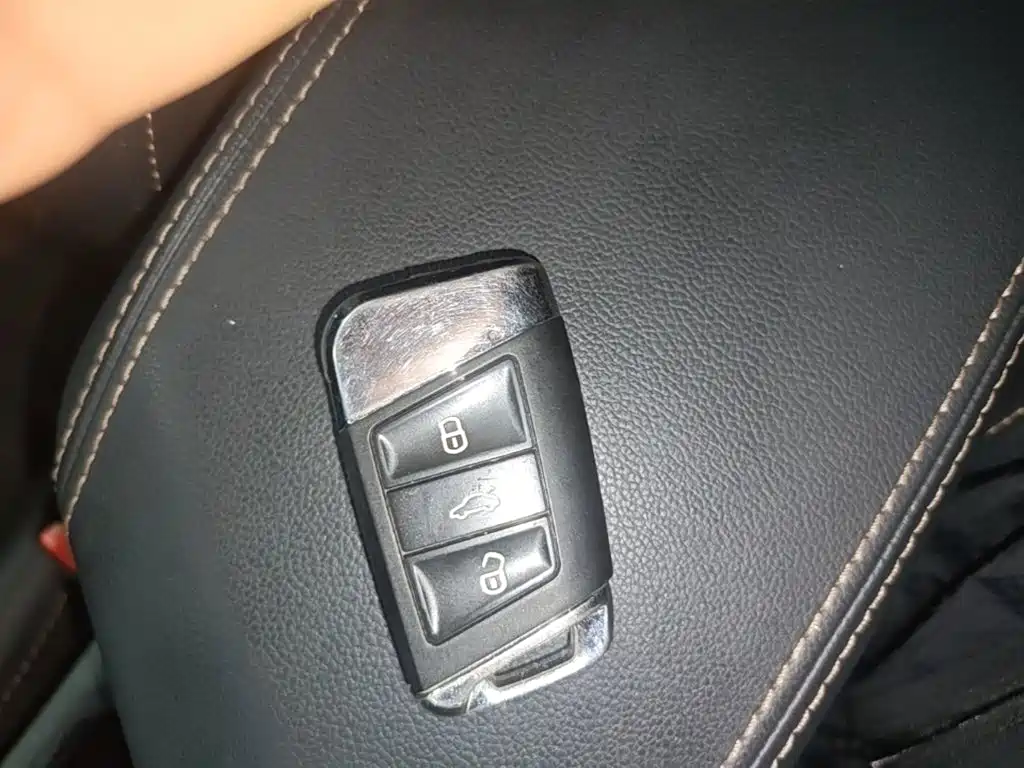 Volkswagen Lavida — миниатюра 9
