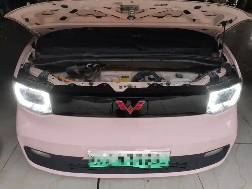 Wuling MINIEV — миниатюра 20