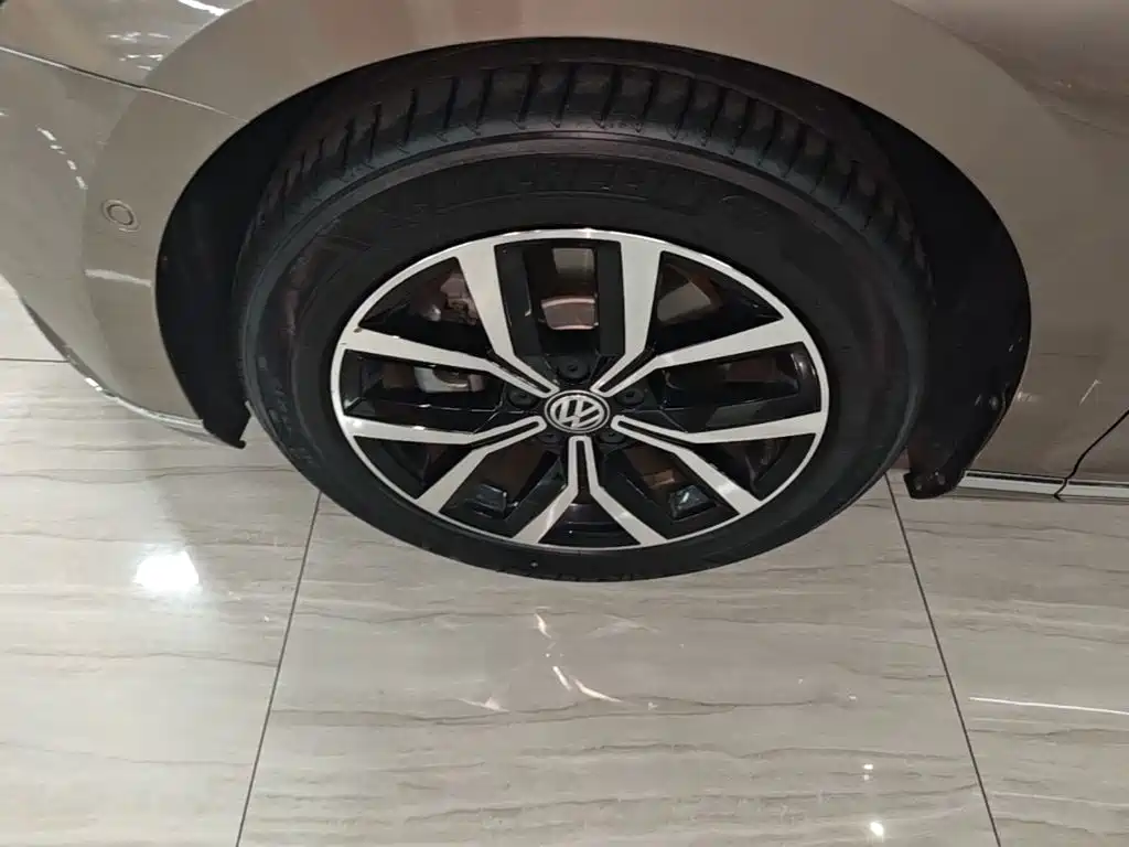 Volkswagen Magotan — миниатюра 23