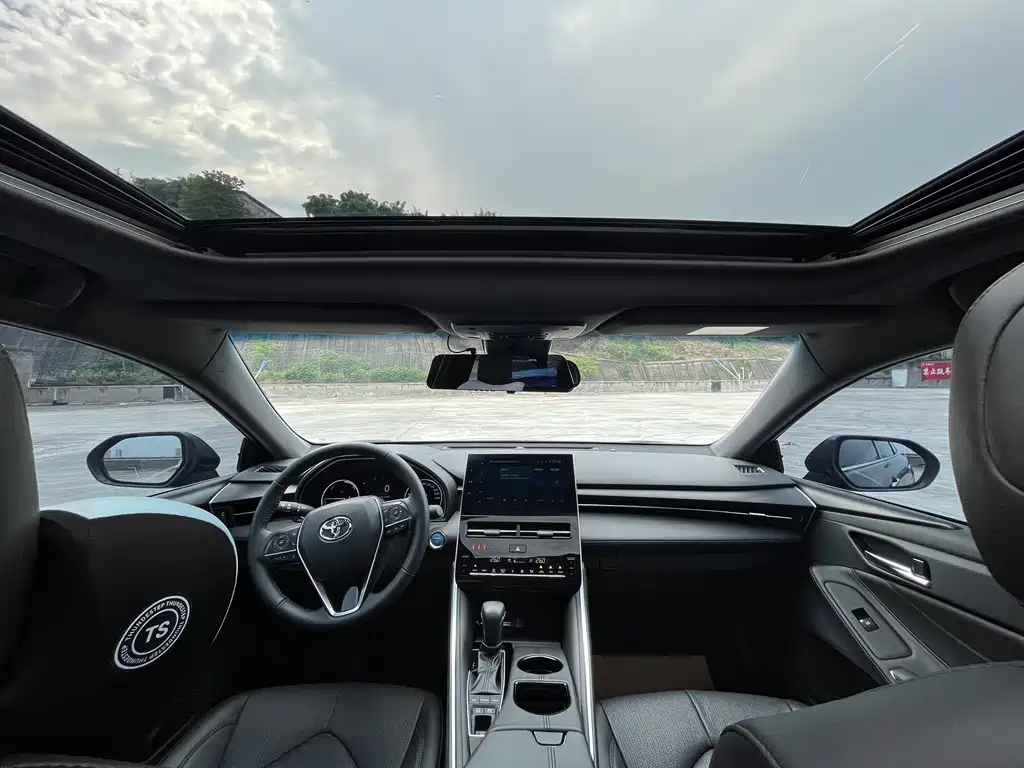 Toyota Avalon 2023 2.5L Luxury