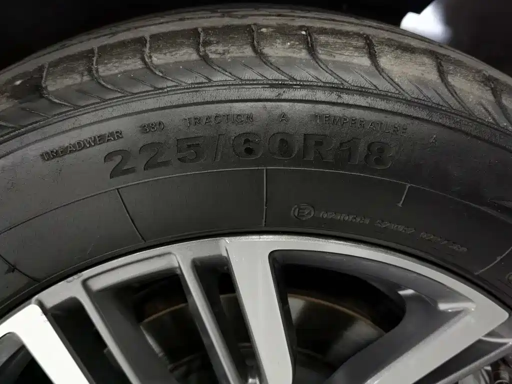 Geely Boyue — миниатюра 24