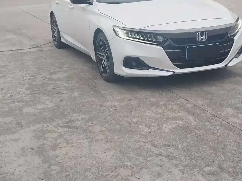 Honda Accord — миниатюра 4