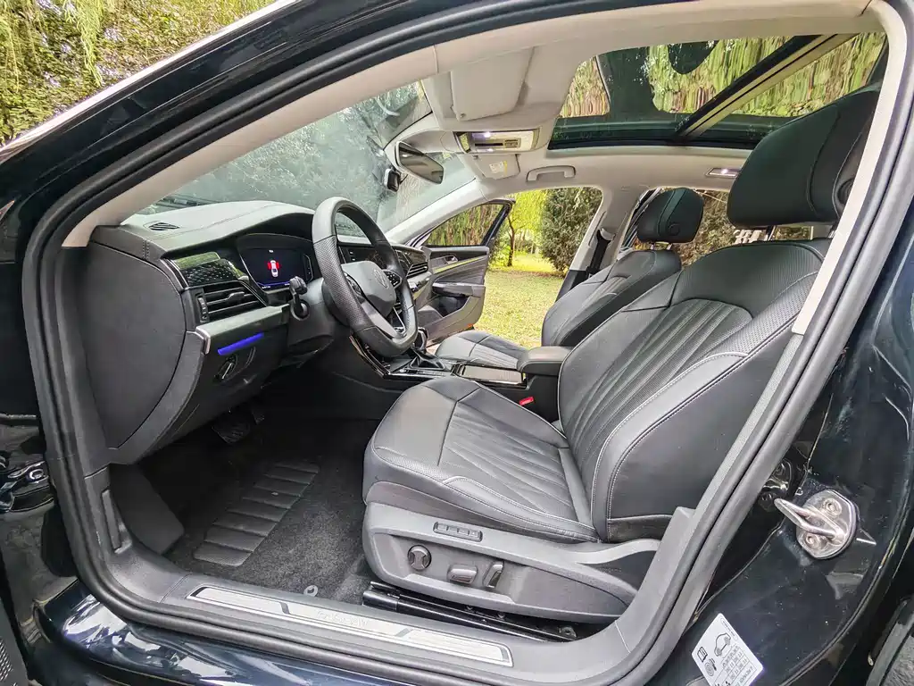 Volkswagen Passat — миниатюра 4
