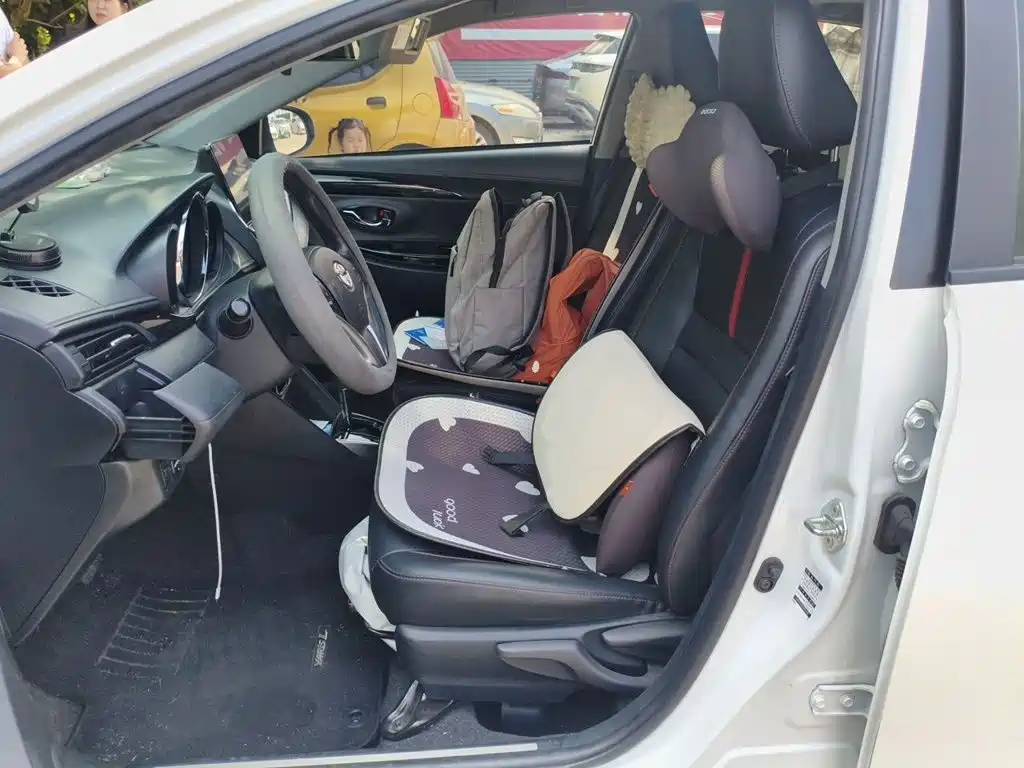 Toyota Yaris L — миниатюра 11