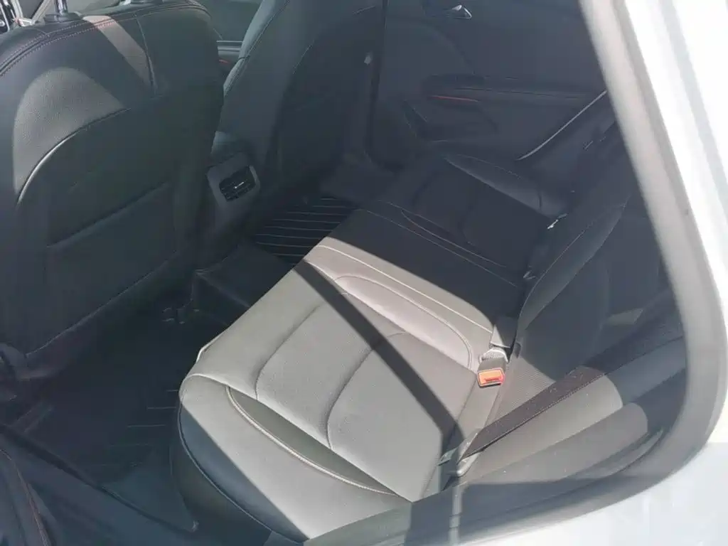 Chevrolet Monza — миниатюра 17