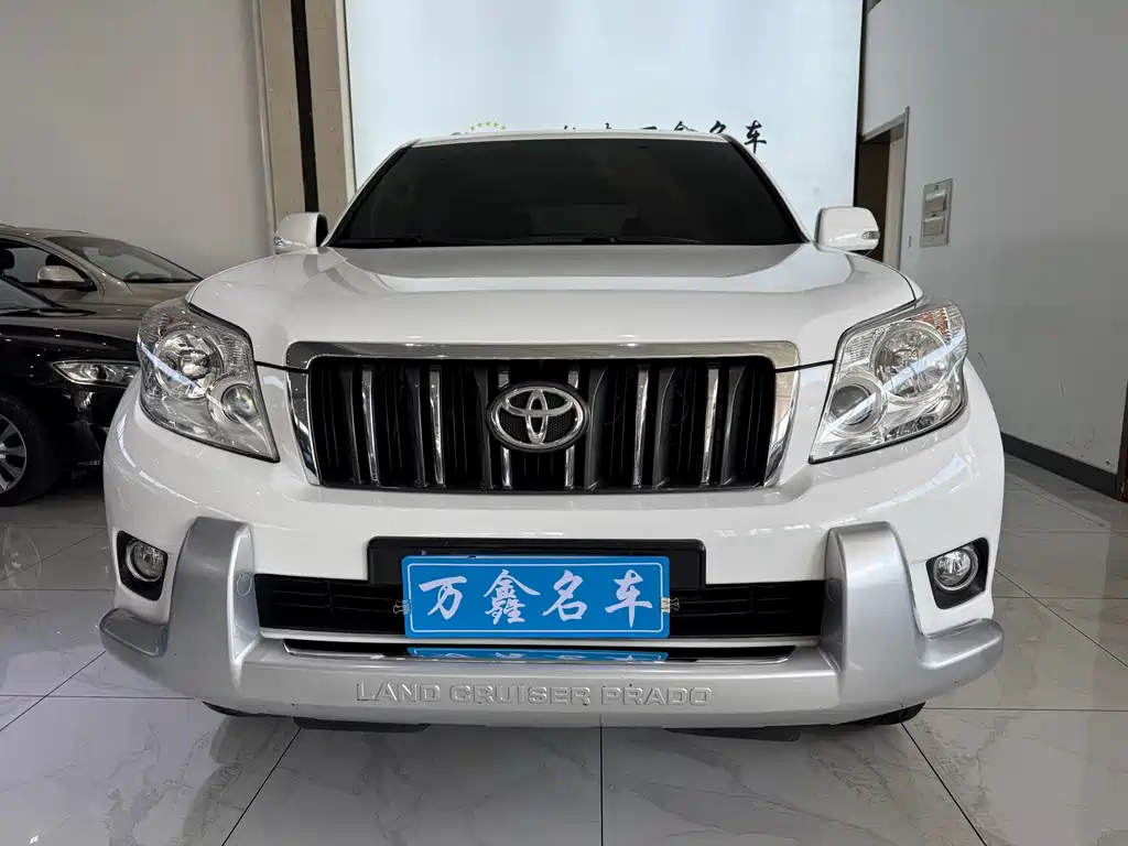 Toyota Land Cruiser Prado 2010 4.0L AT TX
