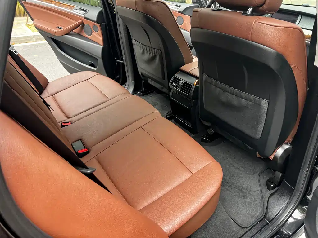 BMW X5 (Import) — миниатюра 20