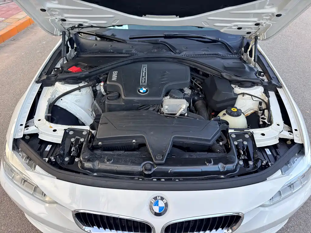 BMW 3 Series — миниатюра 20