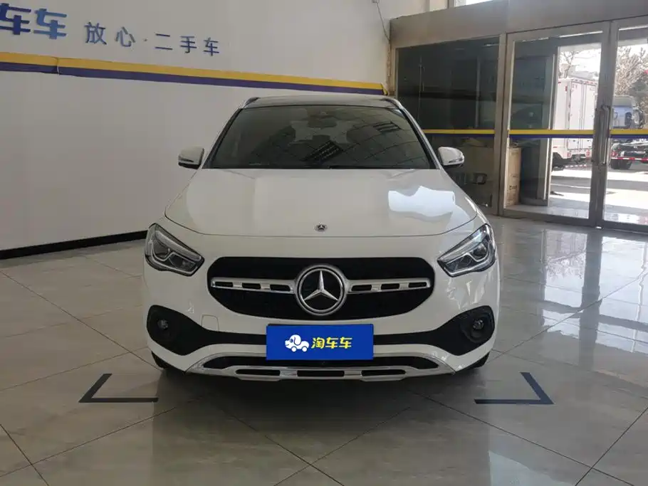 Mercedes-Benz GLA — миниатюра 2