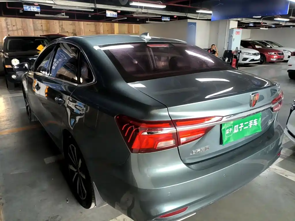Roewe i6 Classic — миниатюра 5