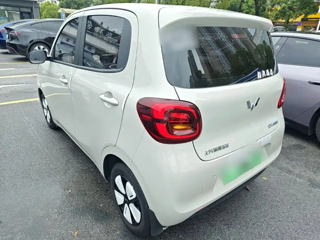 Wuling MINIEV — миниатюра 5