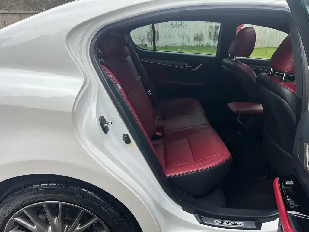 Lexus GS — миниатюра 15