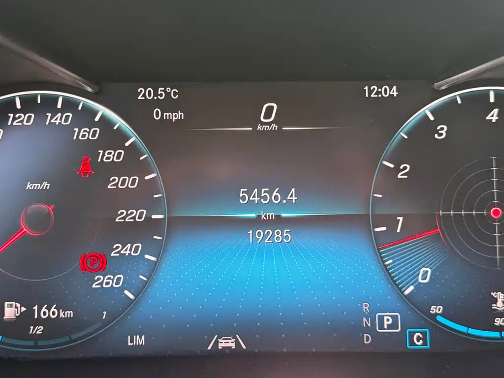 Mercedes-Benz GLC — миниатюра 8