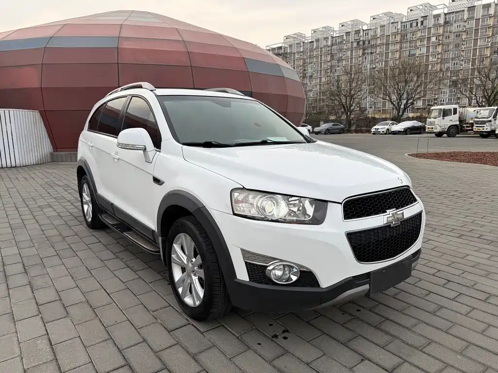 Chevrolet Captiva — миниатюра 3