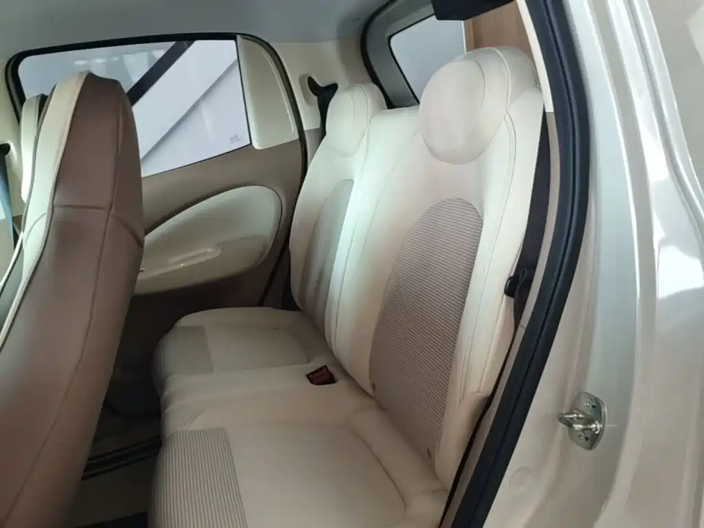 Wuling MINIEV — миниатюра 17