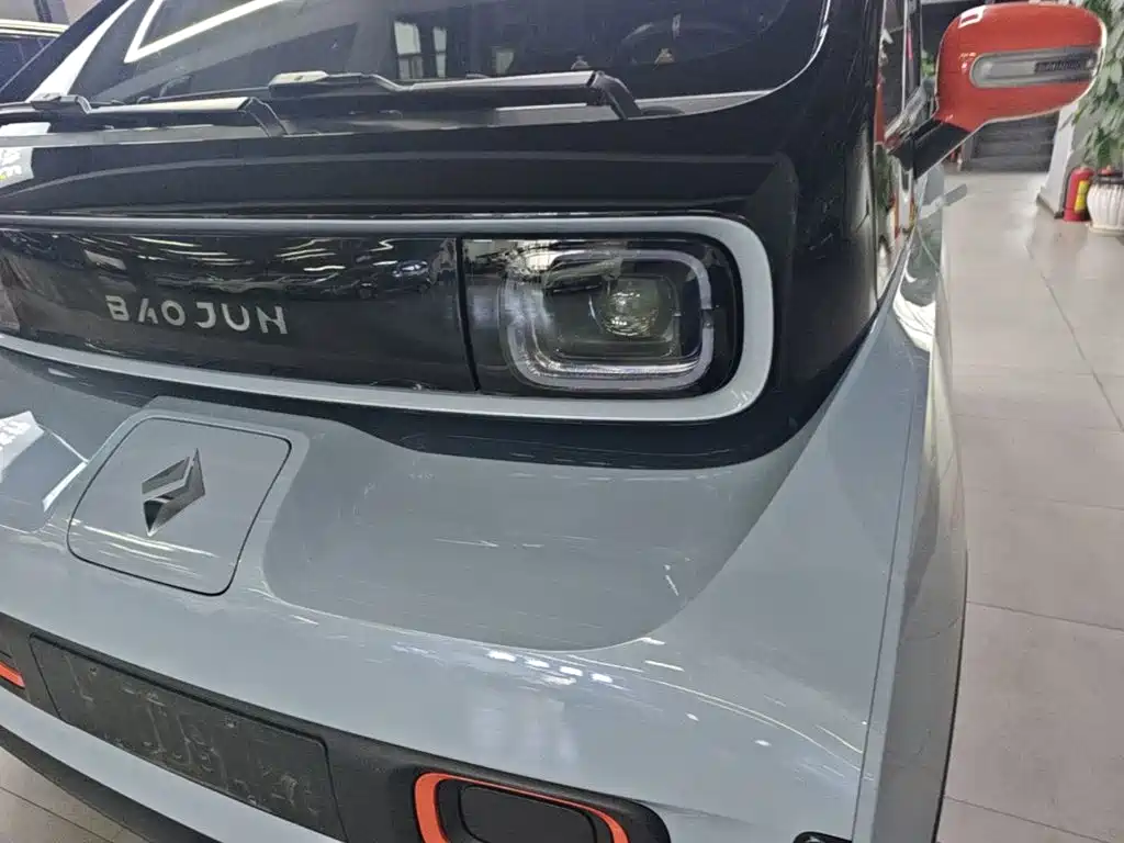 Baojun KiWi EV — миниатюра 24