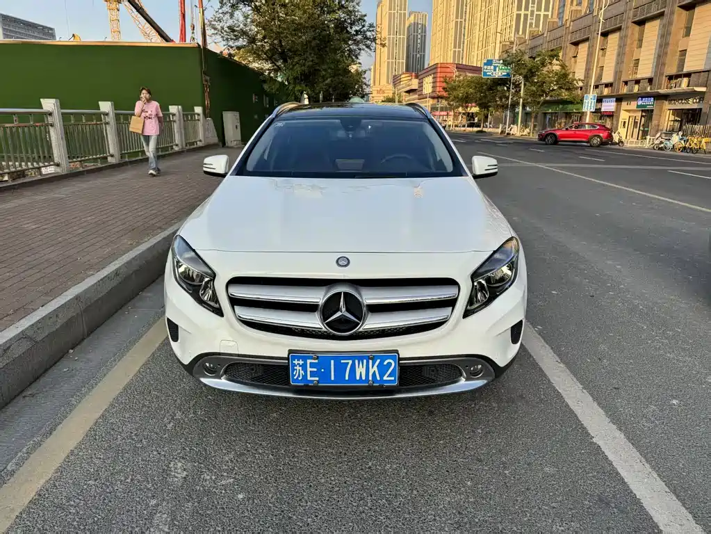 Mercedes-Benz GLA — миниатюра 2
