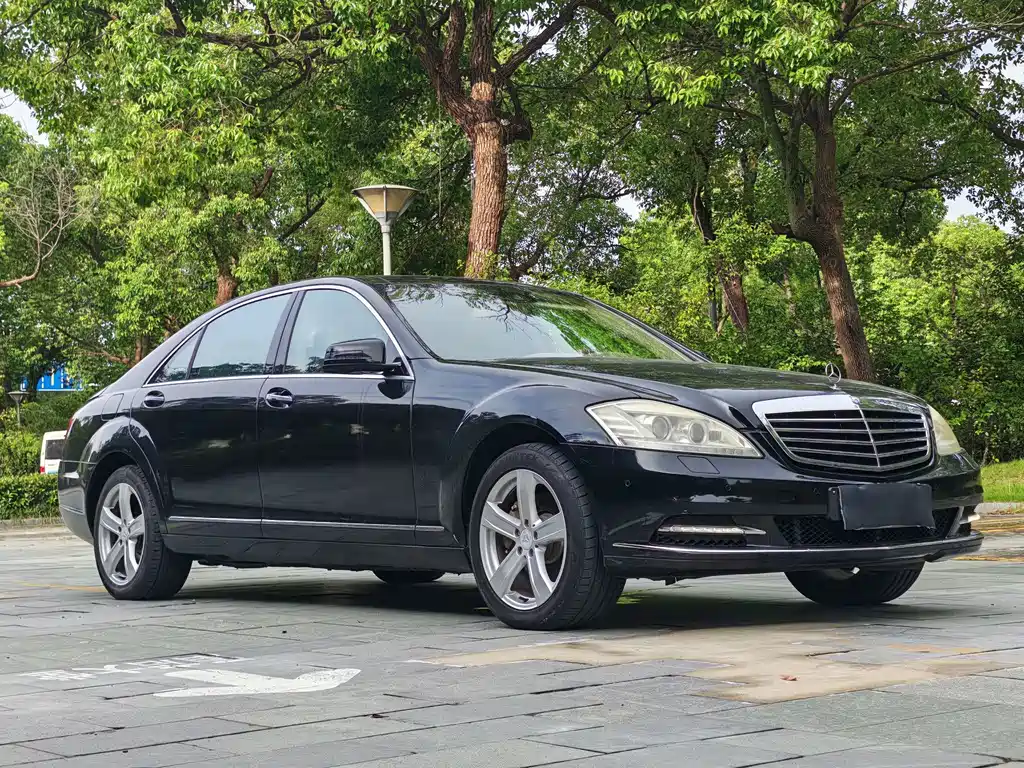 Mercedes-Benz S-Class — миниатюра 3