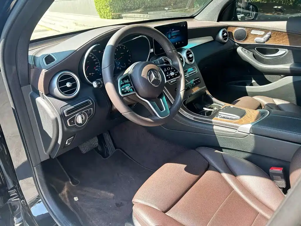 Mercedes-Benz GLC 2020 GLC 260 L 4MATIC Luxury