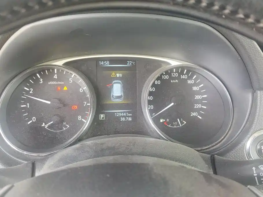 Nissan X-Trail — миниатюра 14