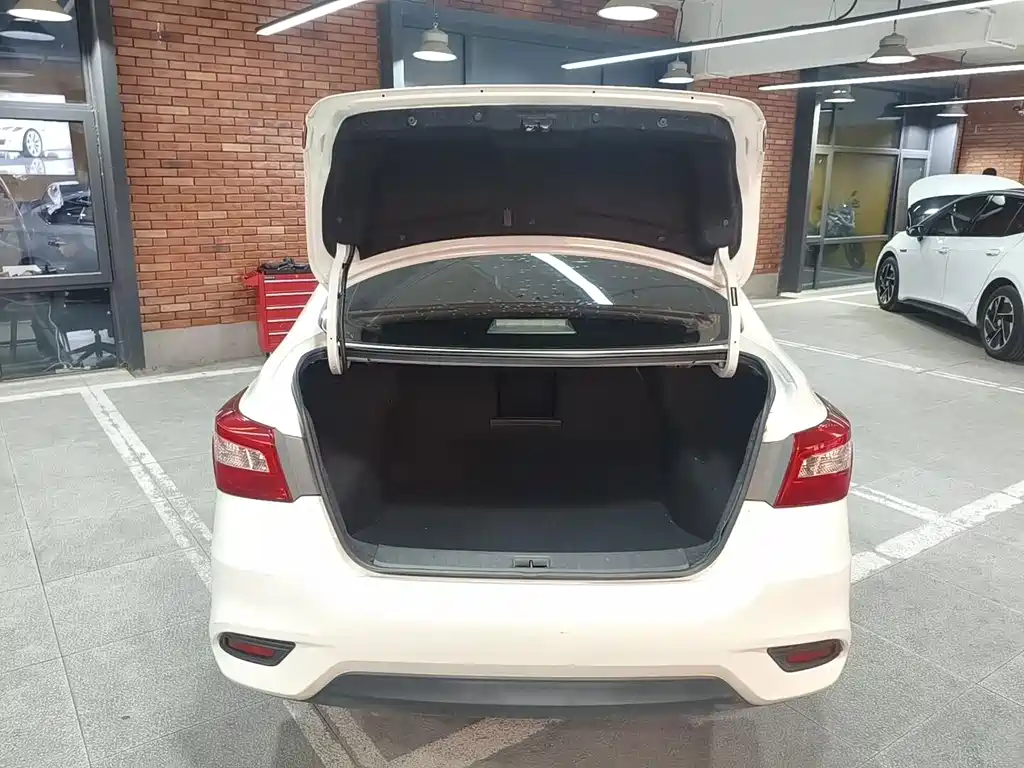 Nissan Sylphy — миниатюра 20