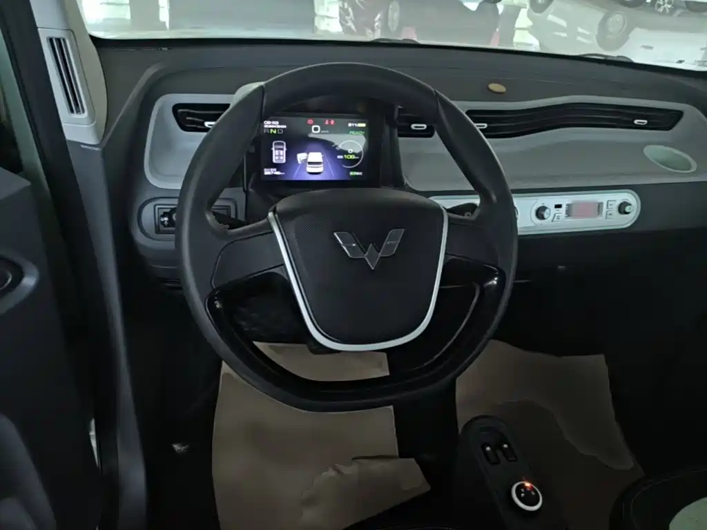 Wuling MINIEV — миниатюра 11