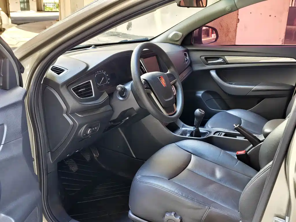 Roewe 360 — миниатюра 8