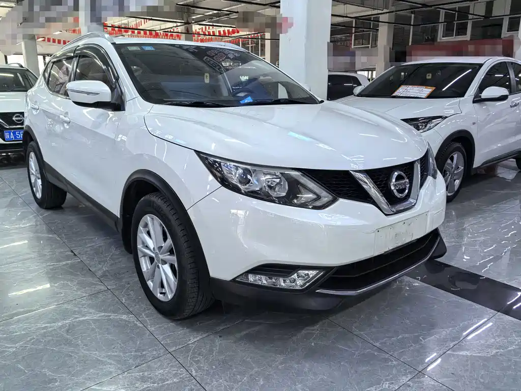 Nissan Qashqai — миниатюра 3