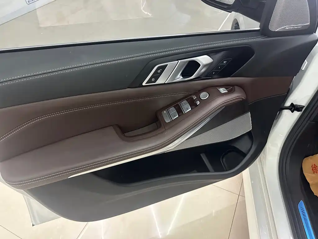 BMW X5 — миниатюра 14