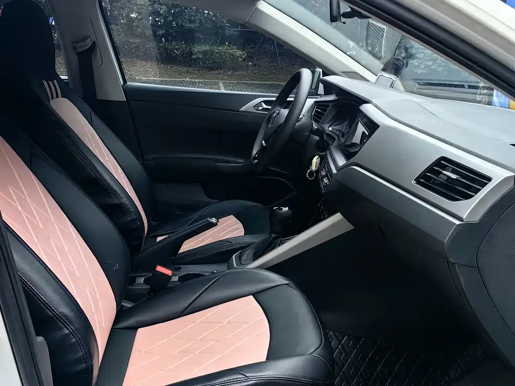 Volkswagen Polo — миниатюра 7