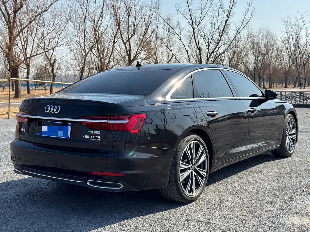 Audi A6L — миниатюра 9