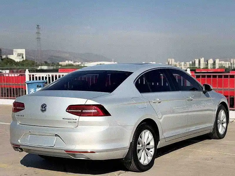 Volkswagen Magotan — миниатюра 6