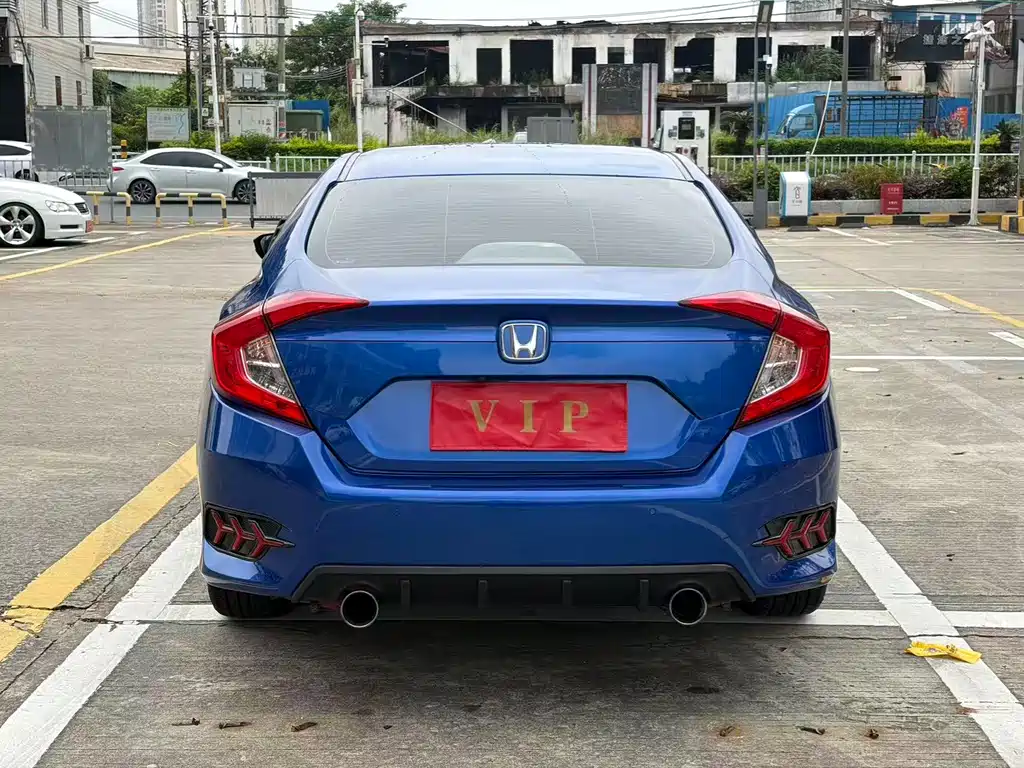 Honda Civic 2019 220TURBO MT V