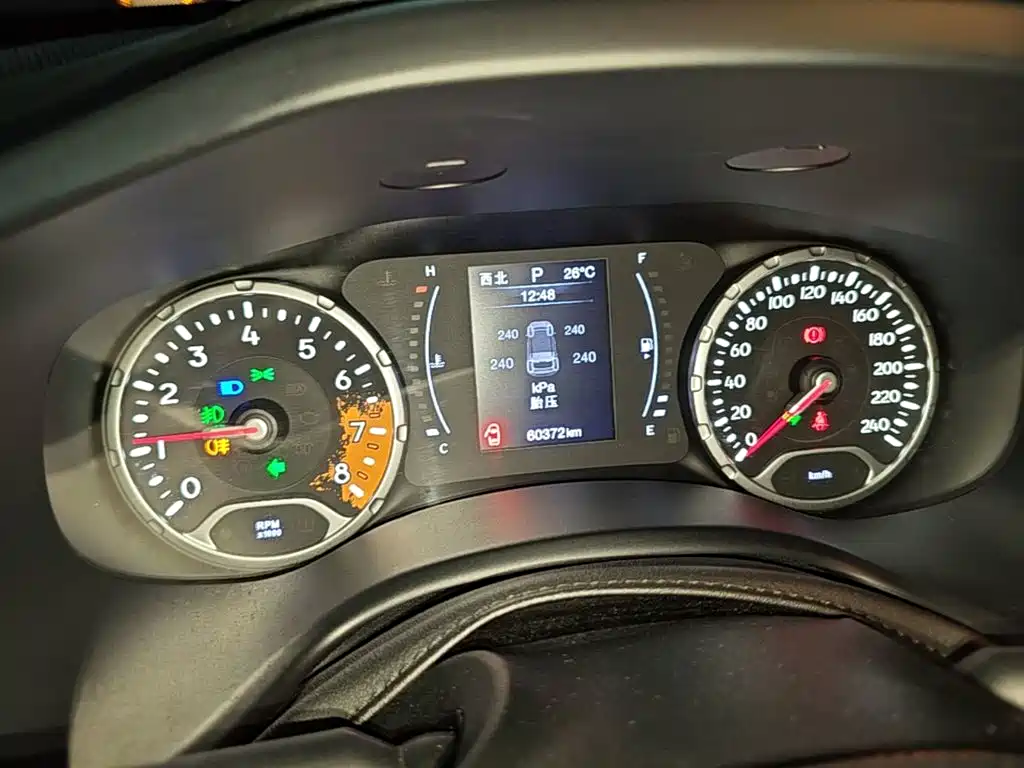 Jeep Renegade — миниатюра 12