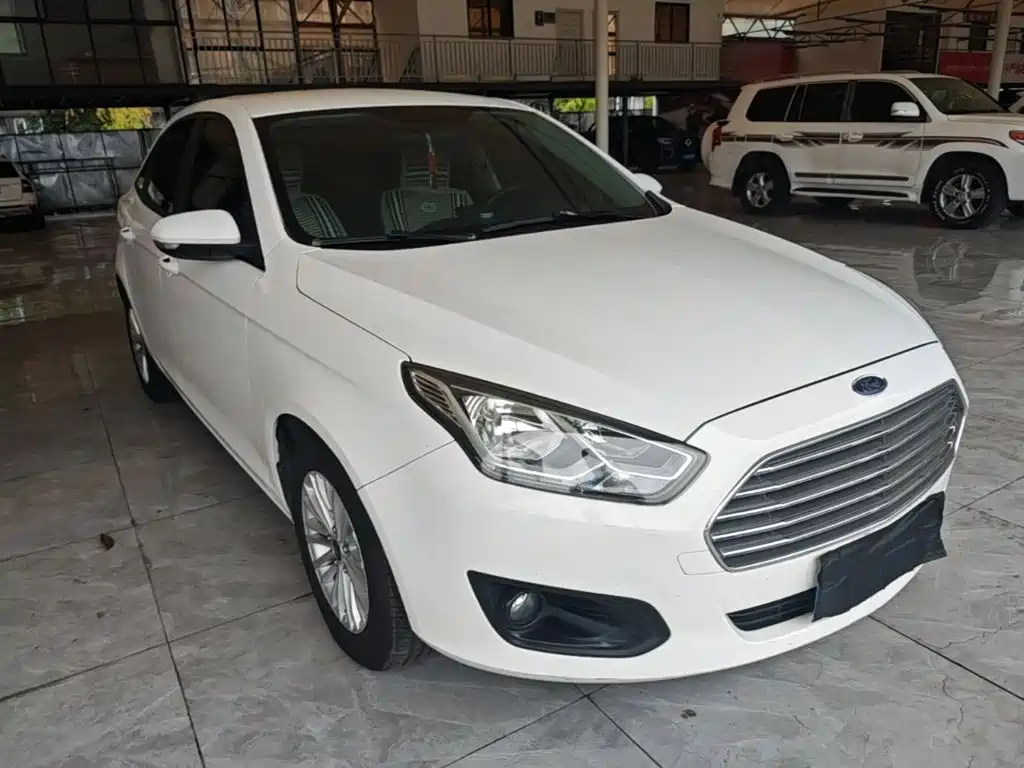 Ford Escort — миниатюра 4