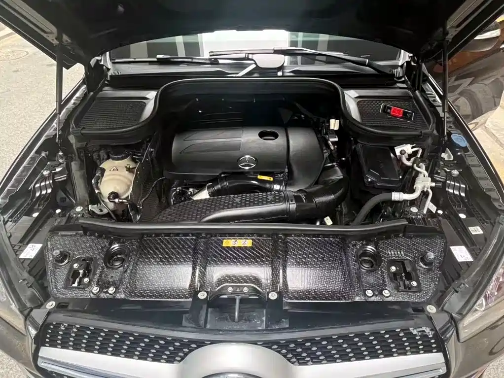 Mercedes-Benz GLE (Import) — миниатюра 8