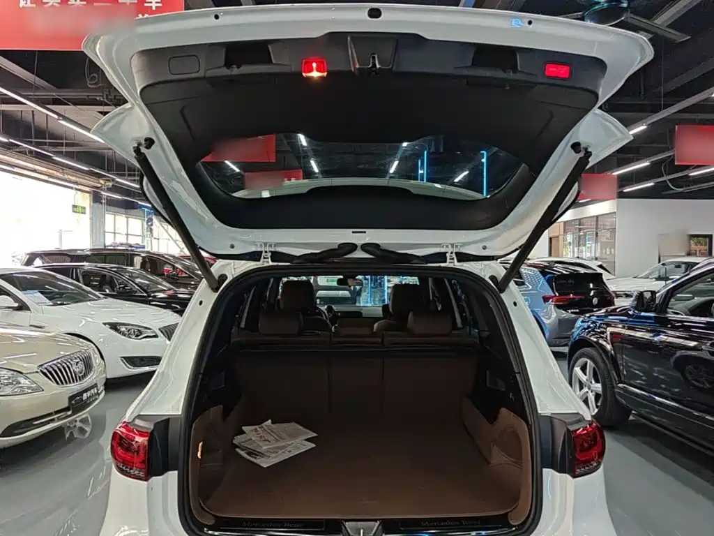 Mercedes-Benz GLB — миниатюра 19