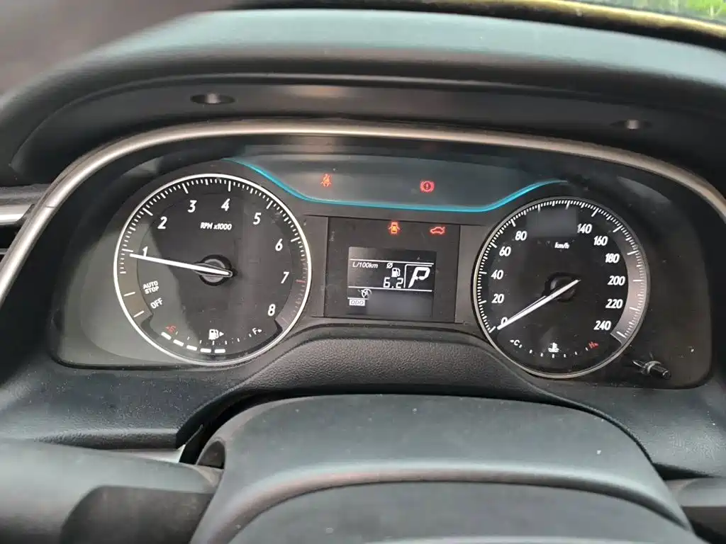 Buick Excelle — миниатюра 4