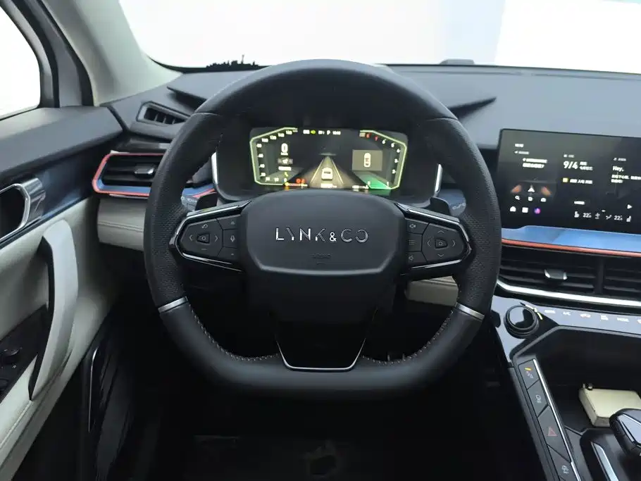 Lynk & Co 06 — миниатюра 15