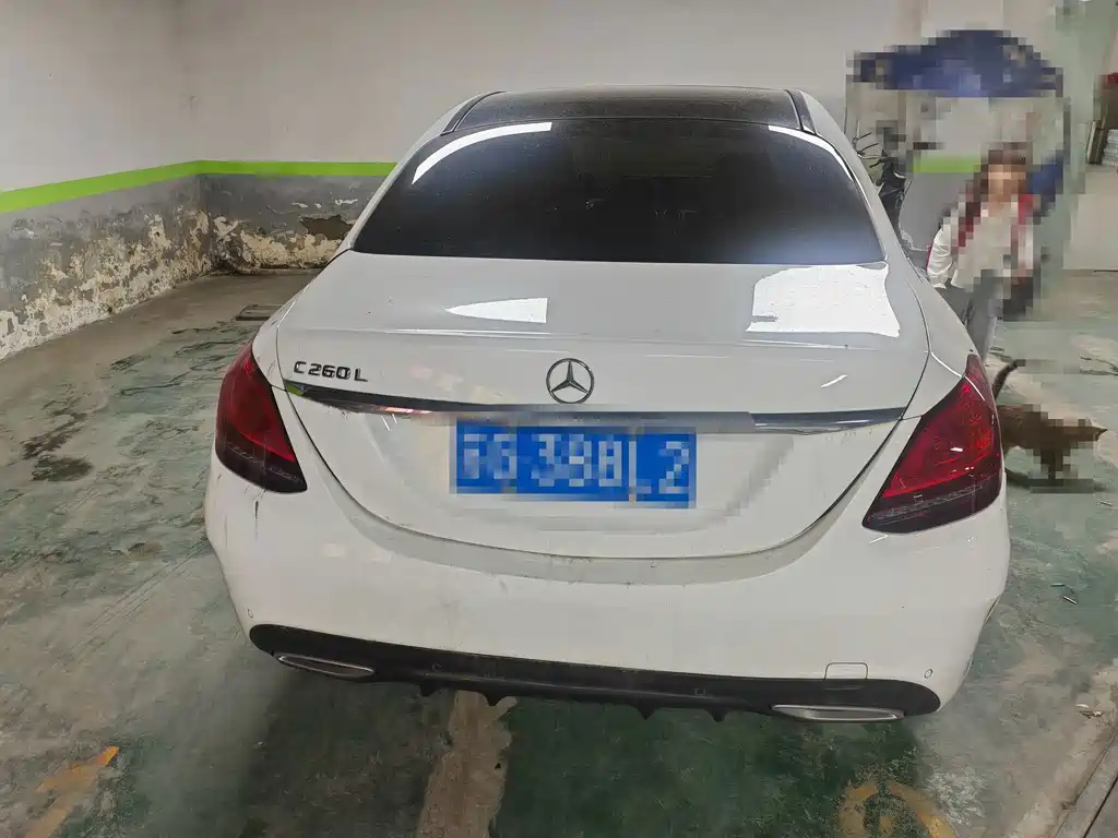 Mercedes-Benz C-Class — миниатюра 9