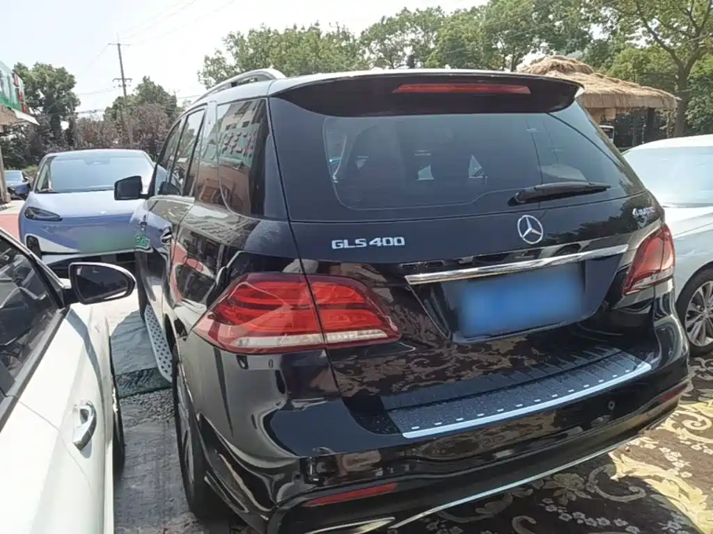 Mercedes-Benz GLE (Import) — миниатюра 5