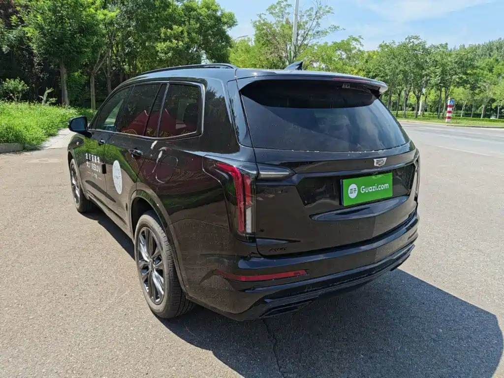 Cadillac XT6 — миниатюра 5